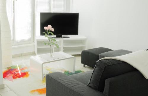 Nordliche Innenstadt Apartment | Family-Friendly Retreat at Boarding-Potsdam - 9/10 Rated
