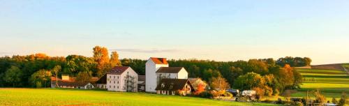 Sulz Apartment | Discover Boardinghaus Kastlmühle: Family-Friendly Retreat