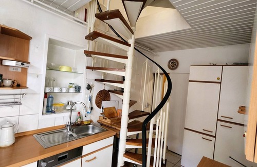Baden-Baden House | Comfortable Boardinghouse with Garden, Grill & Parking