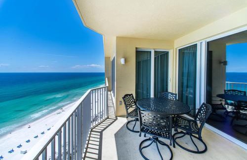 Panama City Beach Apartment | Oceanfront Bliss at Boardwalk 1502 with Pool Access