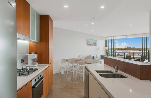Casuarina Apartment | Experience Unmatched Coastal Views and Prime Amenities