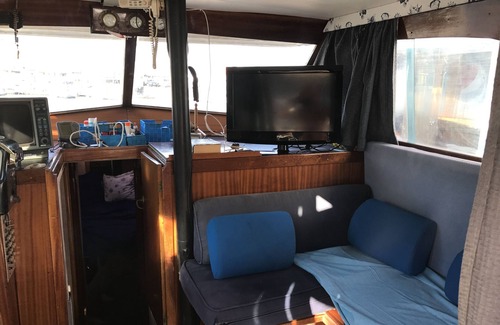 Chiaia Boat Rental | Experience Boat and Breakfast in Beautiful Mergellina