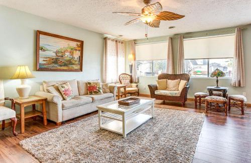 Farwell House | Escape to The Lodge on Lake: Private Lakefront Retreat