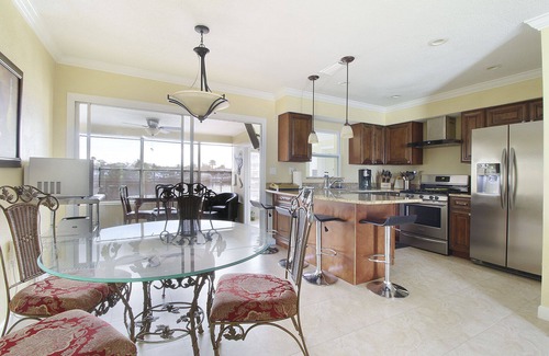 Flor-a-mar House | Discover Paradise: Oceanfront Haven with Heated Pool
