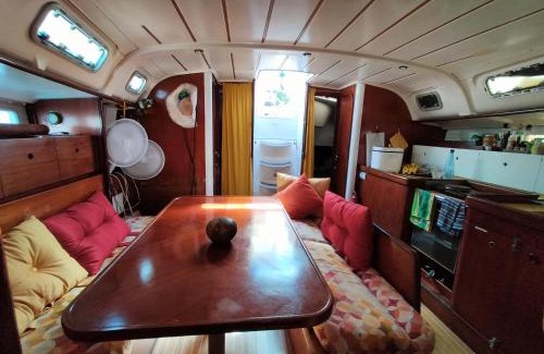 Riviere-Sens Boat Rental | Experience Boat Maeva: Pet-Friendly Ocean View Retreat