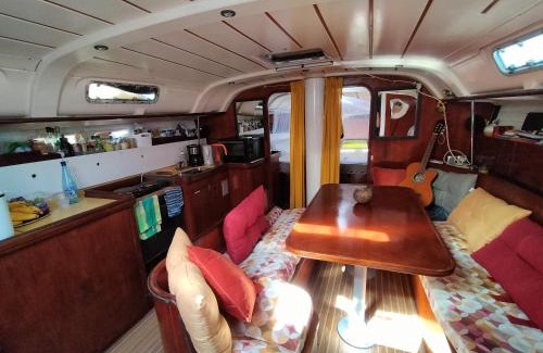 Riviere-Sens Boat Rental | Experience Boat Maeva: Pet-Friendly Ocean View Retreat
