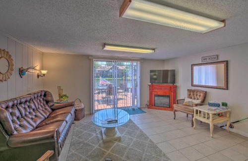 Lakeland House | Charming Lake Hamilton Cottage with Boat Launch & Spa