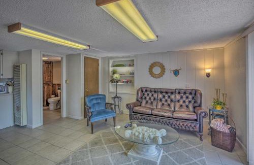 Lakeland House | Charming Lake Hamilton Cottage with Boat Launch & Spa