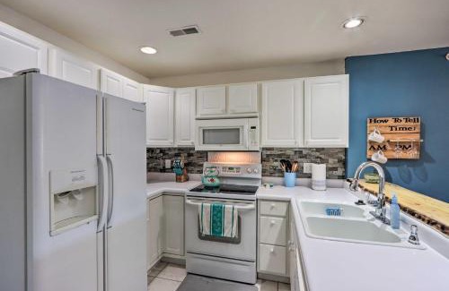 Camdenton Apartment | Accessible Camdenton Condo with Dock & Pool Access