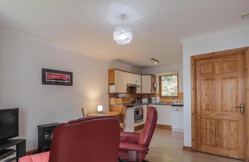 Balmacara House | Discover Boatman's Cottage: Pet & Child-Friendly Retreat