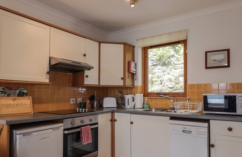 Balmacara Cottage | Pet-Friendly Boatman's Cottage with Family Amenities in Kyle
