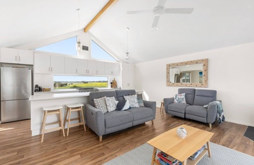 Waterhouse House | Boatswain Beach House