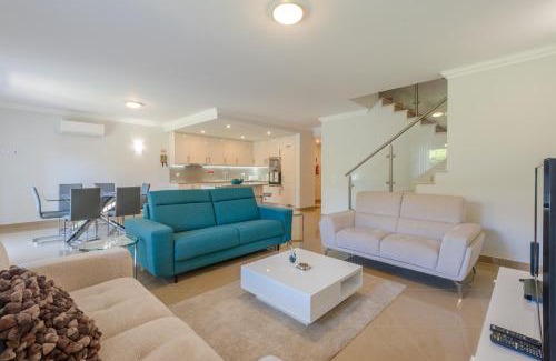 Atalaia Villa | Top-Rated Boavista Resort - Casa Belinda with Pool Access