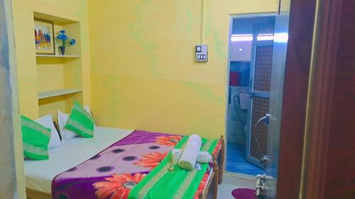 Jaisalmer House | Budget-Friendly Bob Cafe & Guest House in Jaisalmer