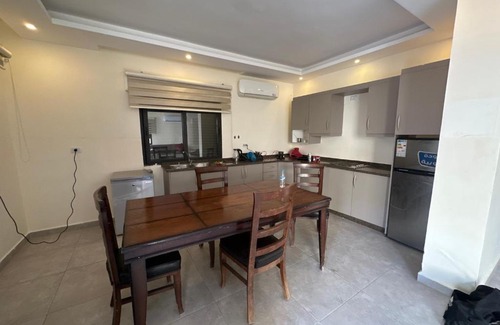 Al-Maghtas House | Relax at Bob Farm: Pet-Friendly Haven with Pool & Hot Tub