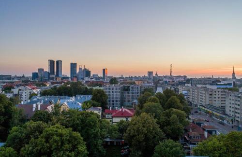 Kadriorg Apartment | Child-Friendly Retreat at Bob W Avangard - Rated 8.8/10