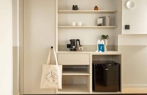 Kluuvi Apartment | Stylish Stay at Bob W Kluuvi: 4-Star Comfort Awaits
