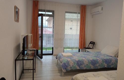 Panagyurishte House | Discover Bobekova Kashta: Pet-Friendly Stay with Hot Tub