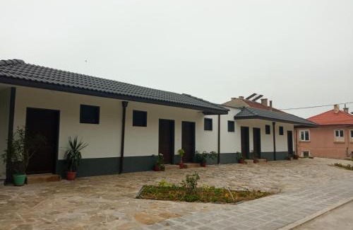 Panagyurishte House | Discover Bobekova Kashta: Pet-Friendly Stay with Hot Tub