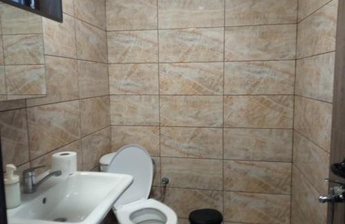 Panagyurishte House | Discover Bobekova Kashta: Pet-Friendly Stay with Hot Tub