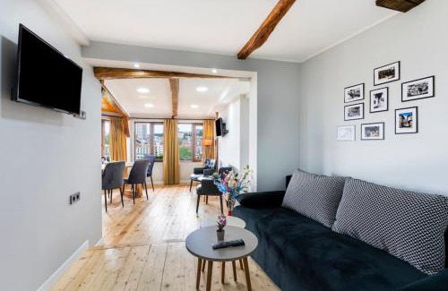 Veliko Tarnovo House | Bobevata Guest House: Entire Home with Scenic Old Town Views