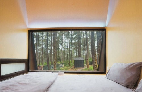 Cikole Hotel | Cozy Retreat at Bobocabin Cikole with Family-Friendly Perks