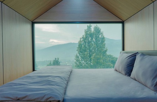 Cisarua Hotel | Discover Bobocabin Gunung Mas: Family-Friendly Retreat