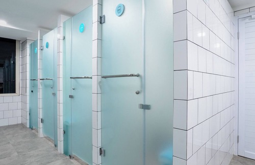 Mampang Prapatan Hotel | Cozy Bobopod Pancoran in Jakarta with Breakfast Included