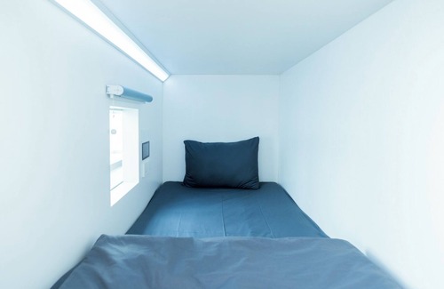 Mampang Prapatan Hotel | Cozy Bobopod Pancoran in Jakarta with Breakfast Included