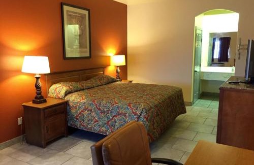 Brownsville Hotel | Family-Friendly Stay at Boca Chica Inn and Suites