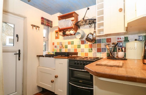 Caernarfon Cottage | Family-Friendly BOD FEURIG Holiday Cottage in Penygroes