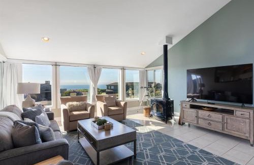 Bodega Bay House | Seaside Retreat: Bodega Bay 3-Bedroom Home with Ocean Views