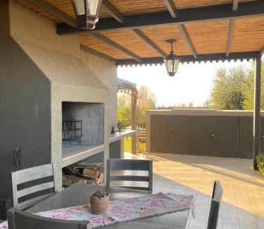 Lujan de Cuyo House | Experience Durigutti Family Winemakers - Guest Rated 9.2/10