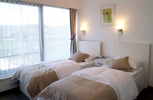 Sile Hotel | Discover Bodega Butik Otel: Family-Friendly with Ocean Views