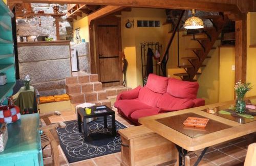 Melon House | Charming Loft-Style Bodega: Pet & Child Friendly Escape