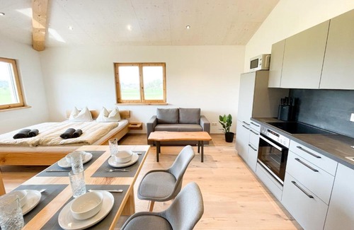 Wangen im Allgaeu Apartment | Family-Friendly BodenSEE Apartment with Mountain Views