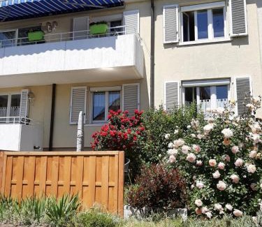 Petershausen-Ost House | Cozy BodenSEE Privatzimmer "Haus am Weinberg" in Konstanz