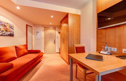 Gohren Hotel | Elegant Bodensee Yachthotel Schattmaier with Spa & Dining