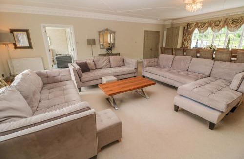 St Wenn House | Discover Bodmin Country House: 4-Star Stay with Perfect Reviews