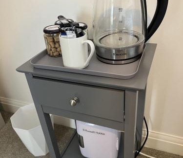 Bodmin House | Cozy Bodmin Rest 4 U with Kitchen & Guest Rated: 8.8