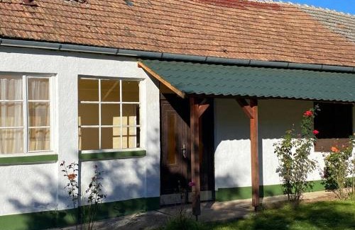 Zemplenagard Apartment | Explore Bodrogközi - Family-Friendly Hotel in Hungary