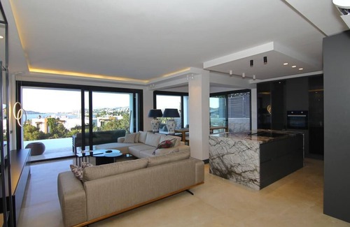 Yalikavak House | Elegant Bodrum Yalıkavak Villa with Private Pool & Breakfast