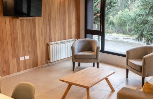 La Villa Apartment | Family-Friendly BOG Norway with Hot Tub & 9.2/10 Rating