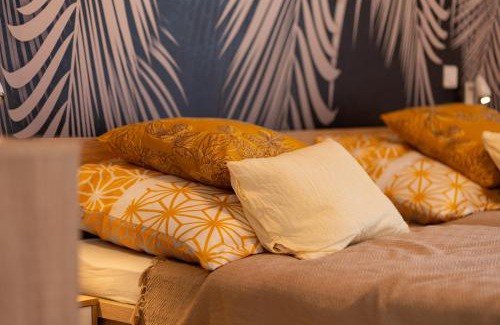 Balatonboglar Apartment | Experience Boglári Apartman: Family-Friendly Retreat