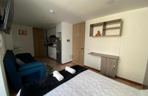 Los Martires Apartment | Convenient Bogotá Ejecutiva at Torre Acqua for Families