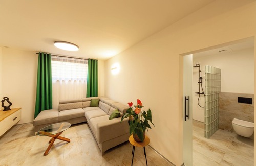 Turnov Hotel | Discover Bohemia Inn Hotel: Family-Friendly Getaway