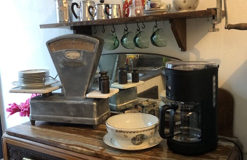 Avignon City Centre Apartment | Stylish Duplex in Avignon with Kitchen & Pet-Friendly Perks