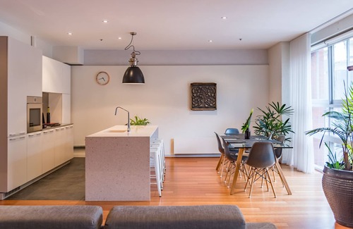 Collingwood Apartment | Stylish IPNO Luxe Apartments in Vibrant Collingwood