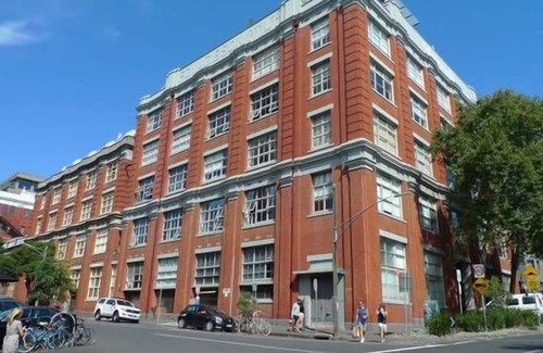Collingwood Apartment | Stylish IPNO Luxe Apartments in Vibrant Collingwood