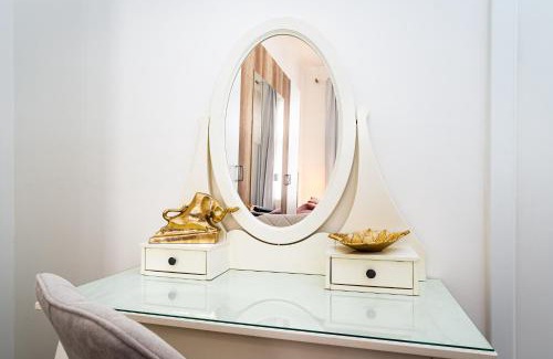 Nove Mesto Apartment | Bohemian Emperors Residence